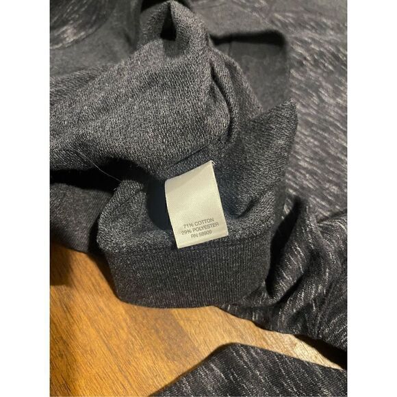 NWOT ROWM Crewneck Sweater - Picture 4 of 4